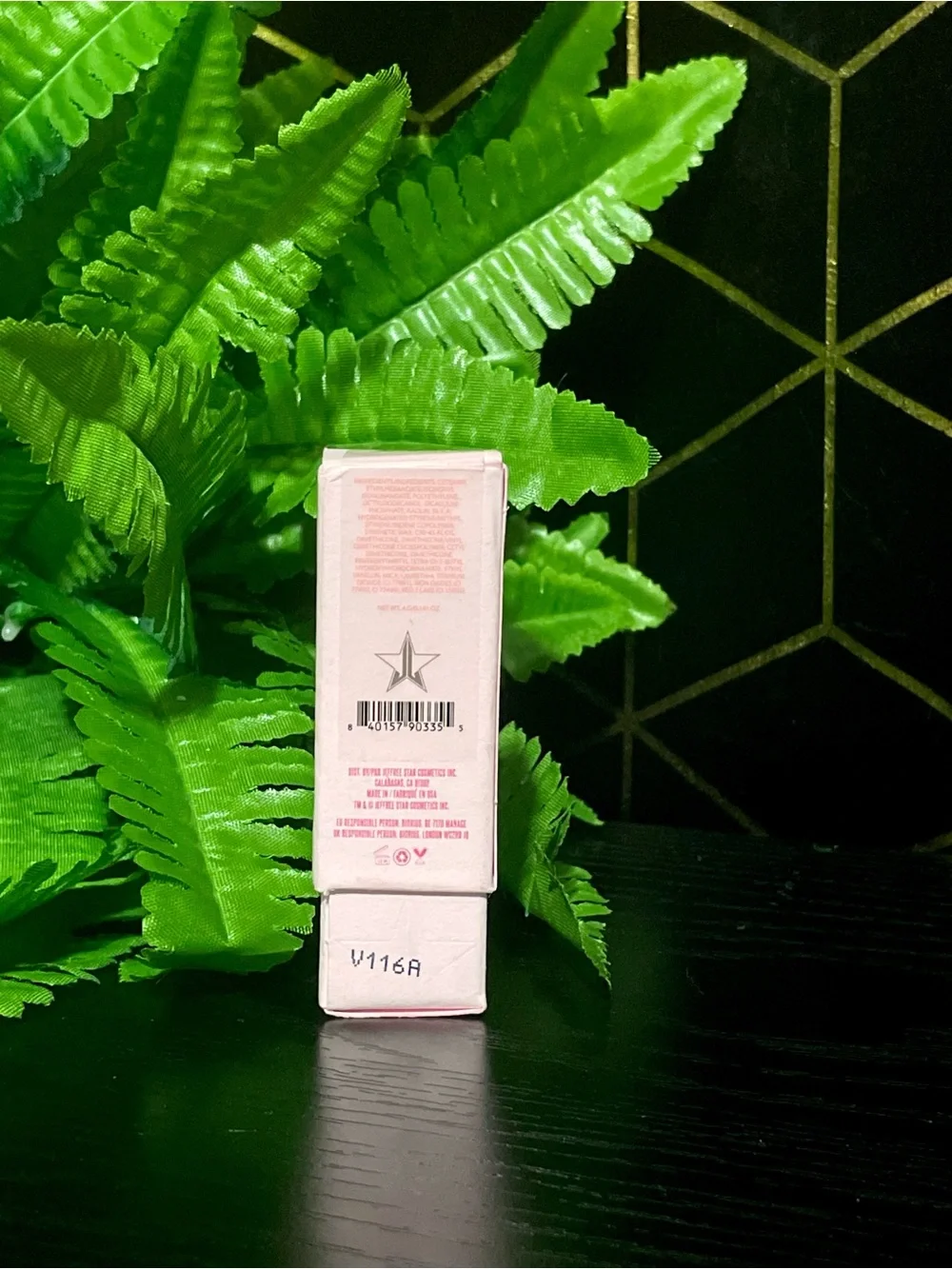 Jeffree Star Velvet Trap Lipstick - Grave Digger